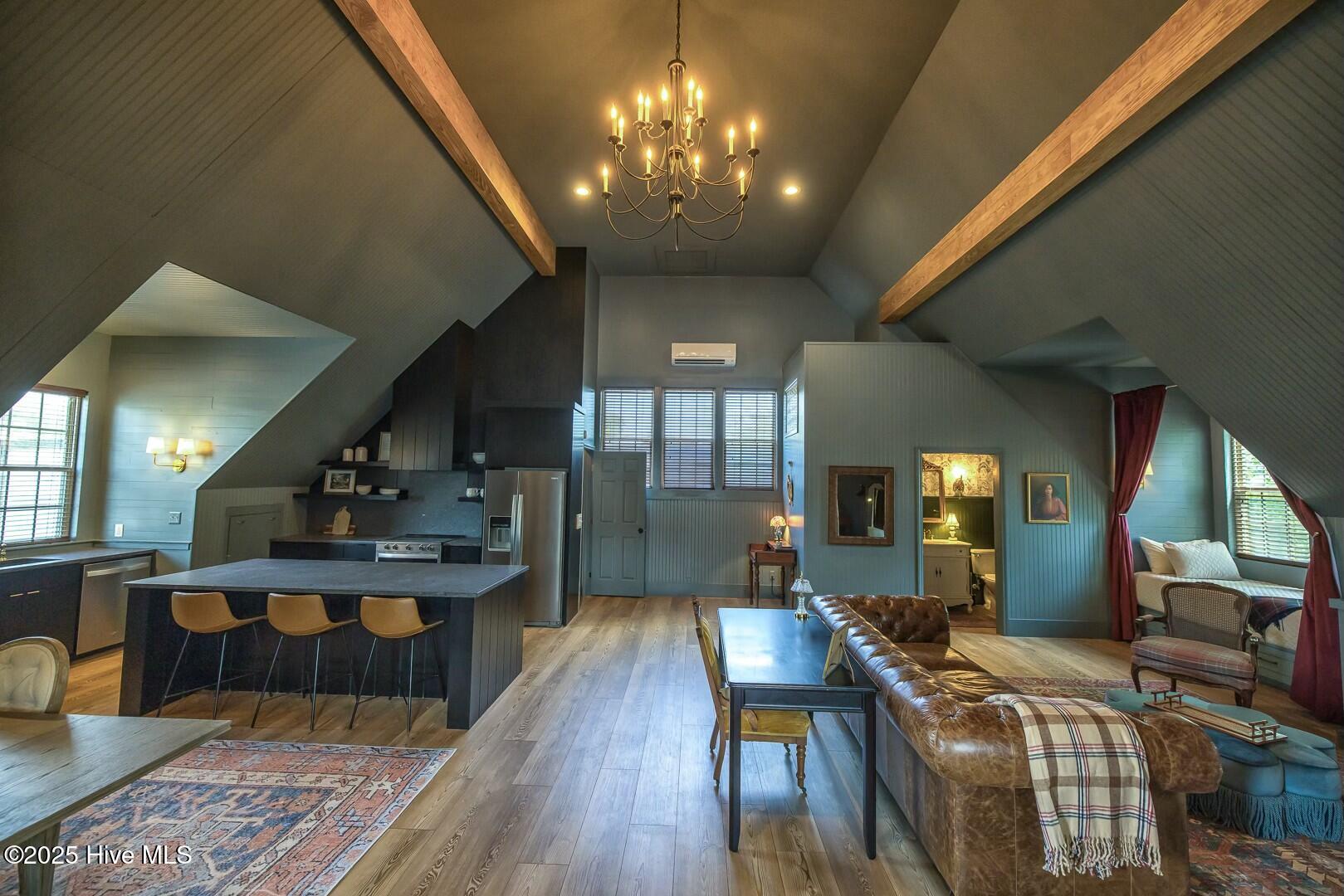 5 Queen Street, Unit B Wilmington, NC 28401 - Photo 6 of 27 tempImagexM3NoW