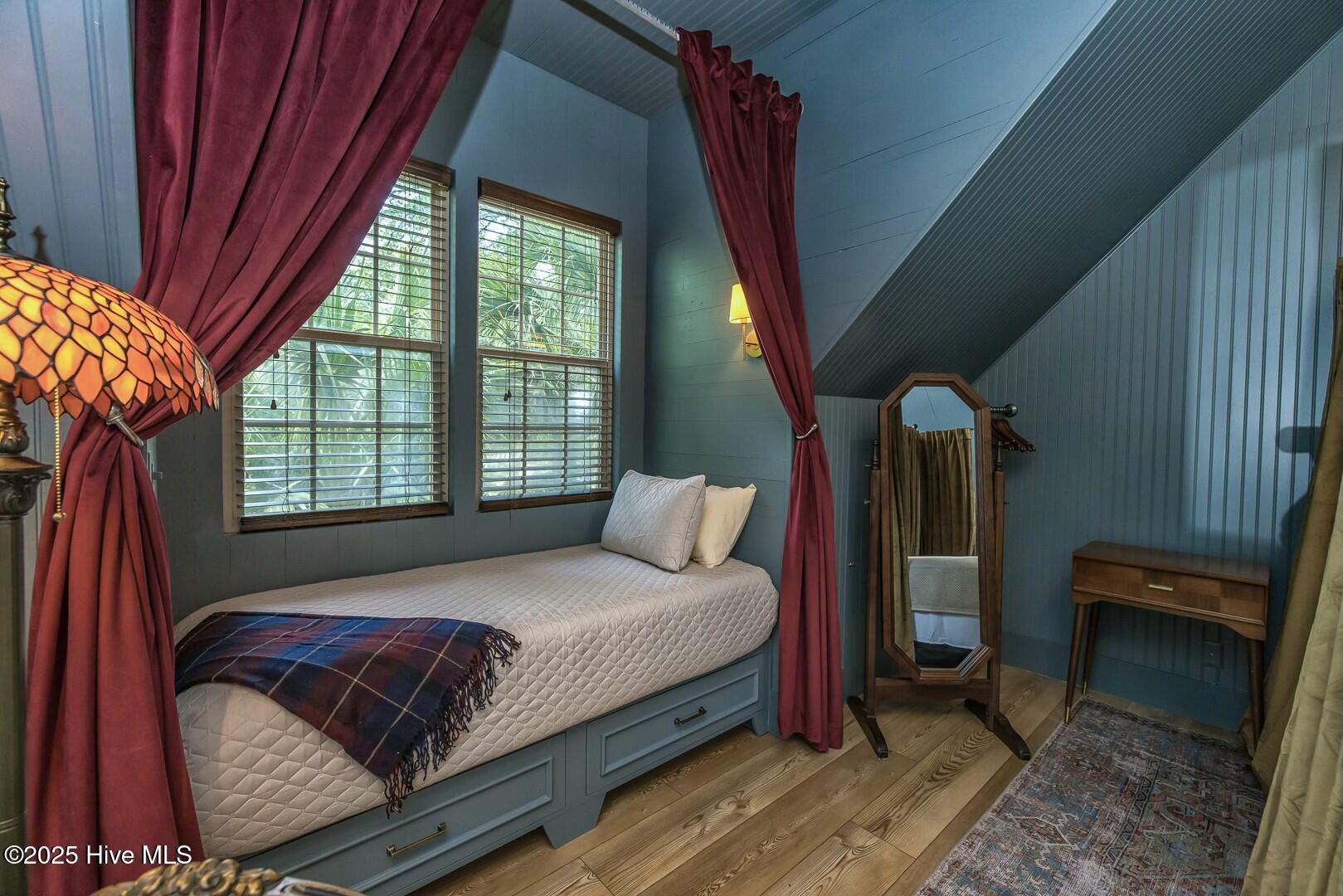 5 Queen Street, Unit B Wilmington, NC 28401 - Photo 9 of 27 tempImageJDm9Xb