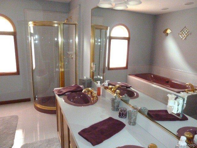 7725 Dyke Road Fair Haven, MI 48023 - Photo 15 of 19 P1010600