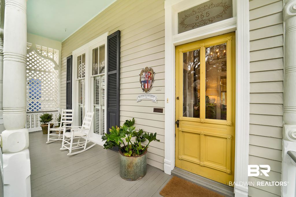 955 Augusta Street Mobile, AL 36604 - Photo 3 of 24