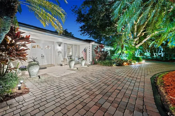 $12,000 | 10740 Southwest 74th Court, Pinecrest, FL 33156