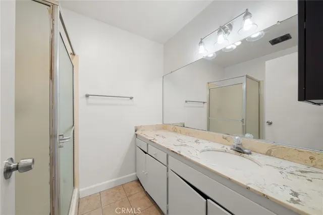$439,000 | 5500-5500 Ackerfield Avenue, Unit 501, Long Beach, CA 90805