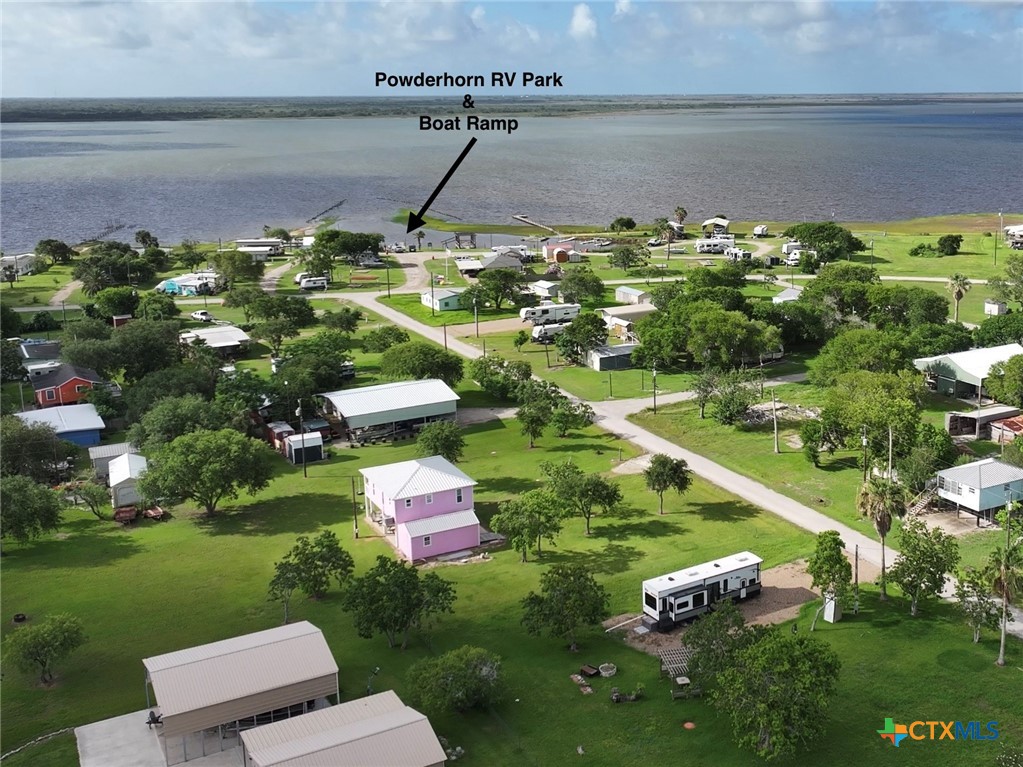 111 Springfield Avenue Port Lavaca, TX 77979 - Photo 9 of 34