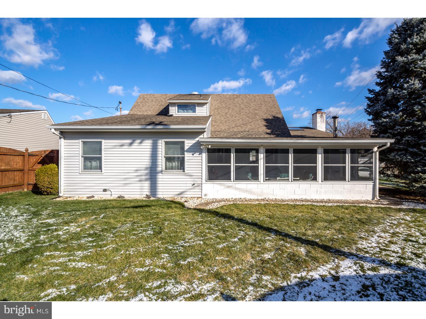 7 Prunewood Road Levittown, PA 19056 - Photo 20 of 20 Exterior Back