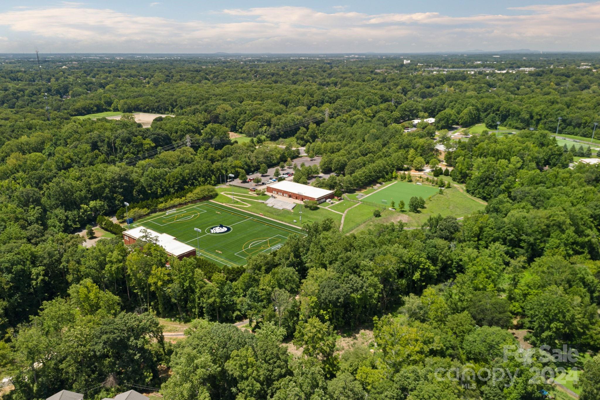 5205 Valley Stream Road Charlotte, NC 28209 - Photo 23 of 30 Gallery Image 23