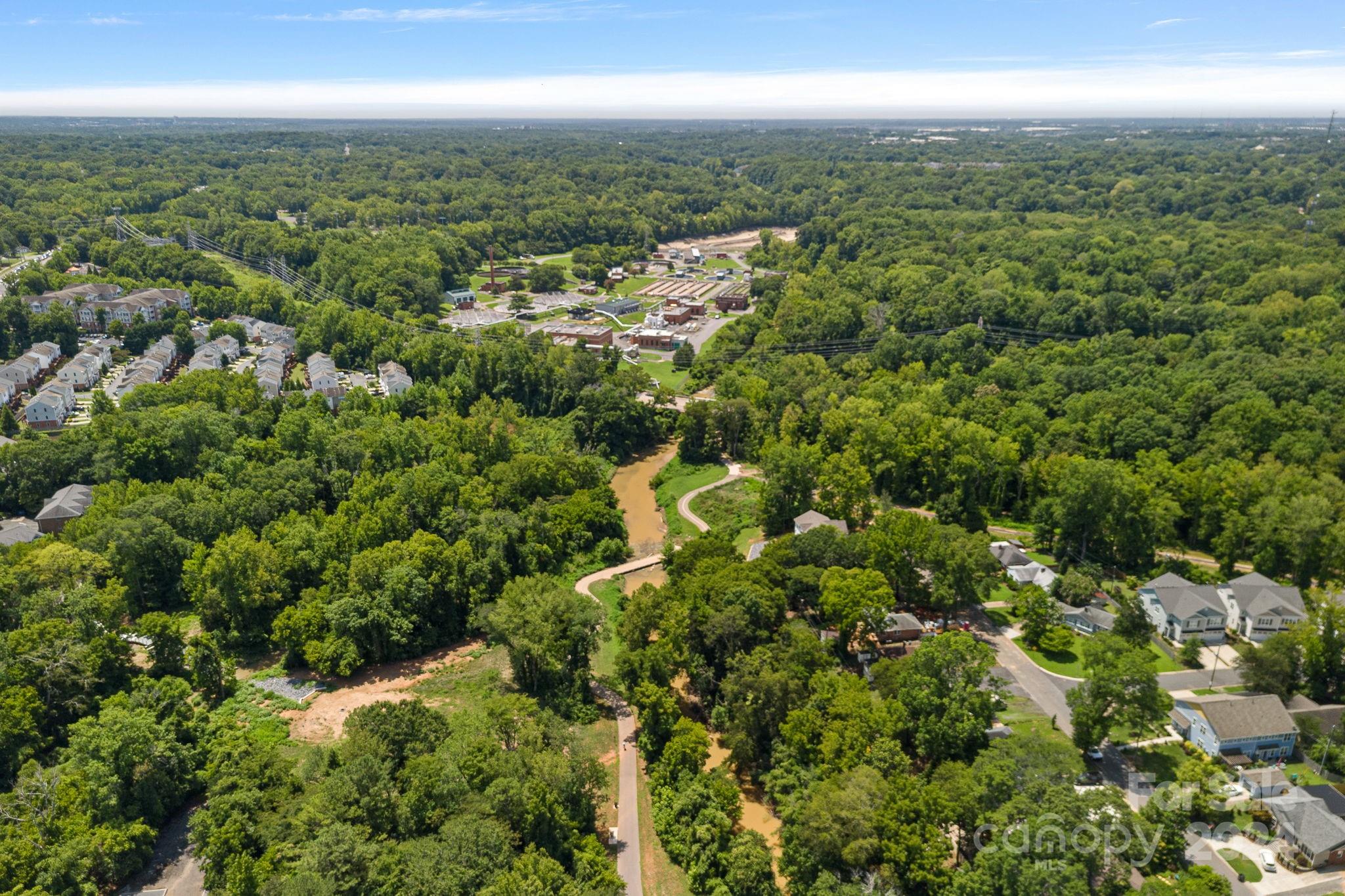 5205 Valley Stream Road Charlotte, NC 28209 - Photo 25 of 30 Gallery Image 25