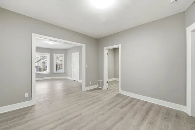 $1,650 | 1217 North Harding Avenue, Unit 1, Chicago, IL 60651