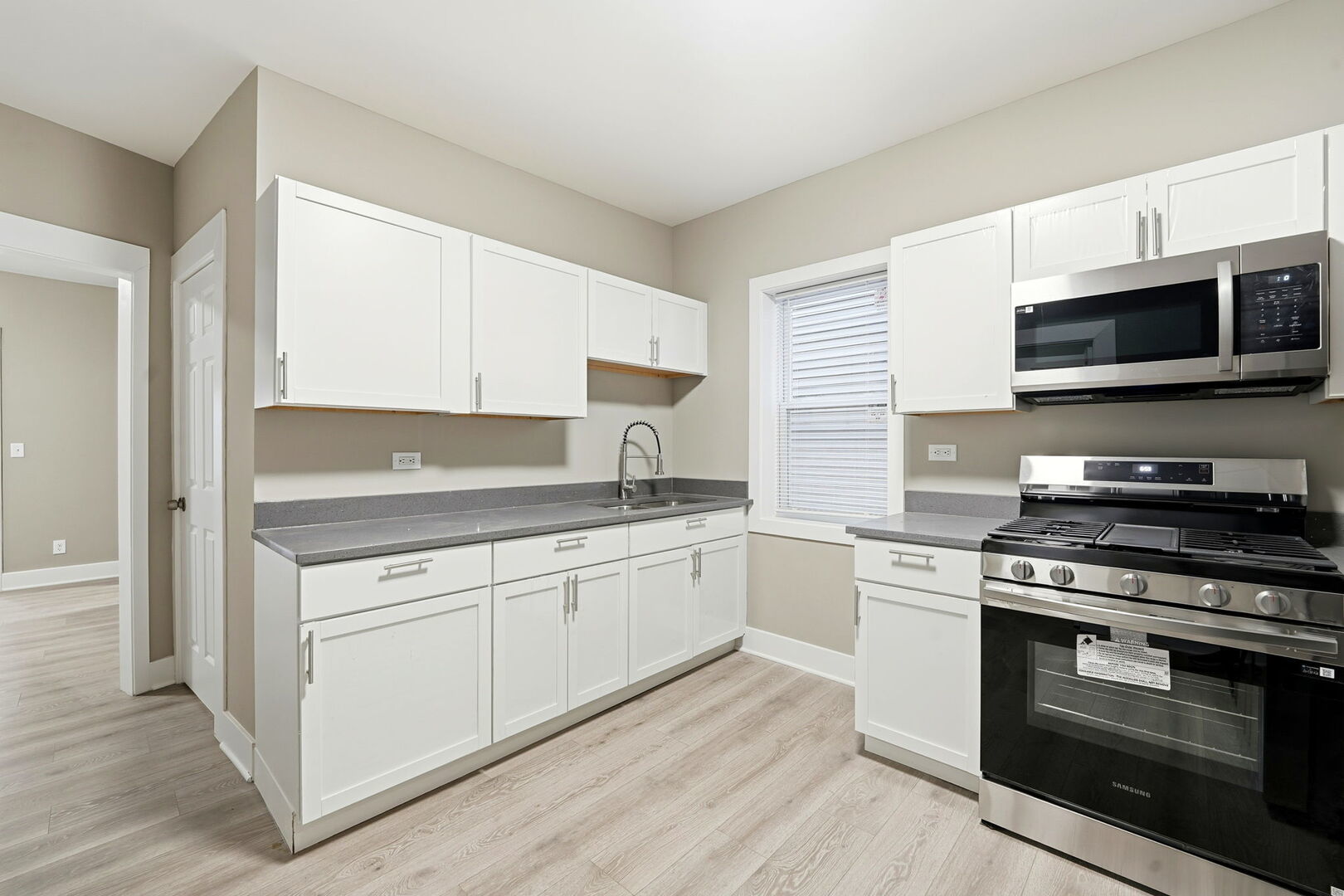 1217 North Harding Avenue, Unit 1 Chicago, IL 60651 - Photo 10 of 16