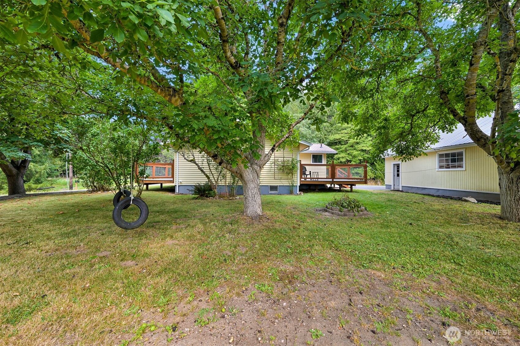 5594 Sand Road Bellingham, WA 98226 - Photo 34 of 37 Gallery Image 34