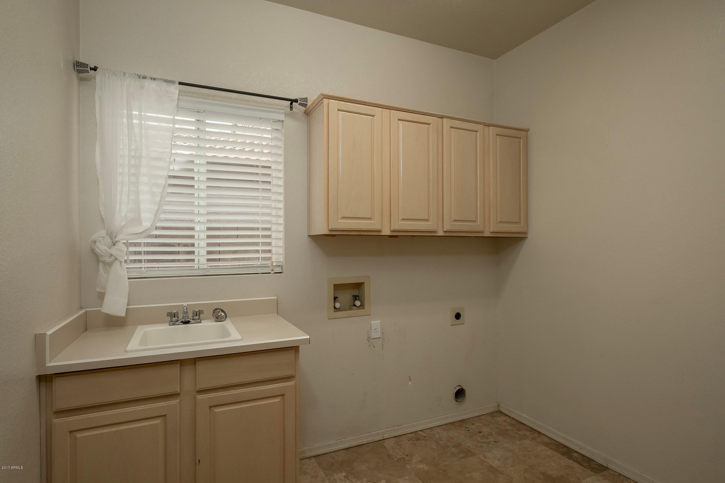 4540 East Rowel Road Phoenix, AZ 85050 - Photo 13 of 29 HRM-144_web