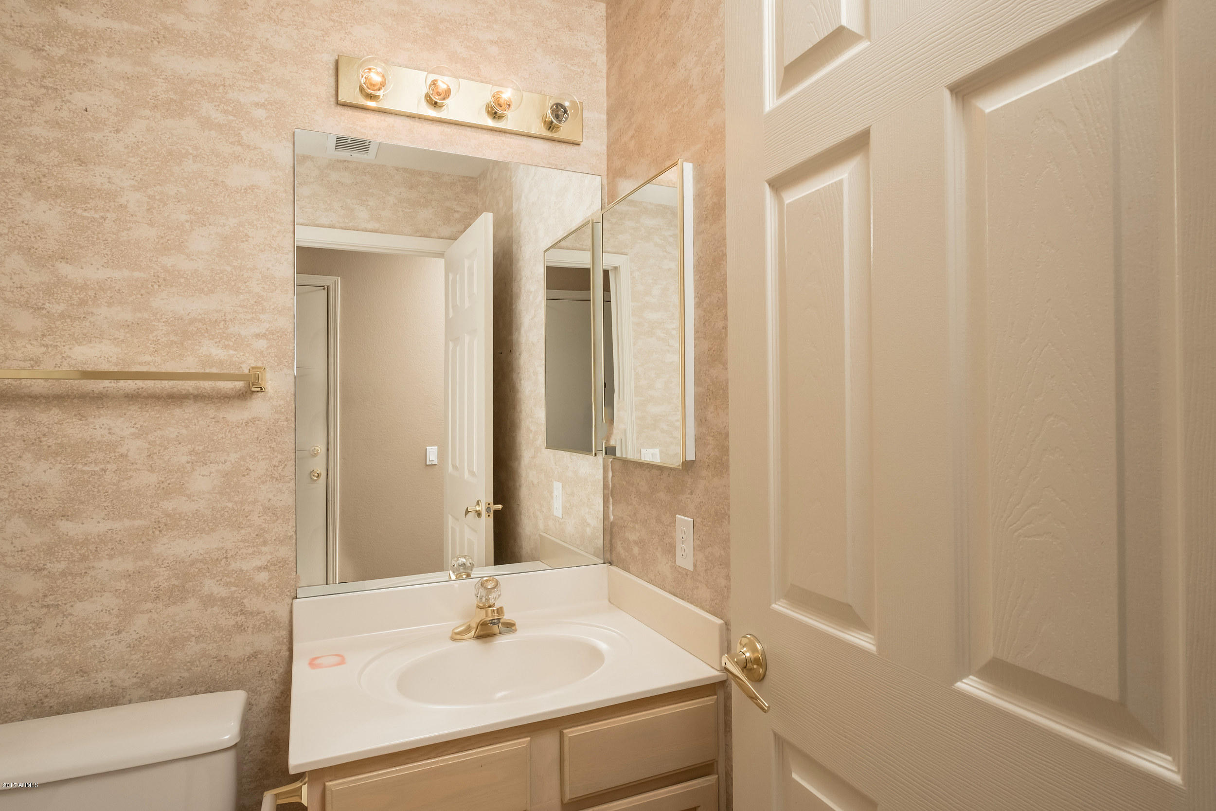 4540 East Rowel Road Phoenix, AZ 85050 - Photo 14 of 29 HRM-147_web