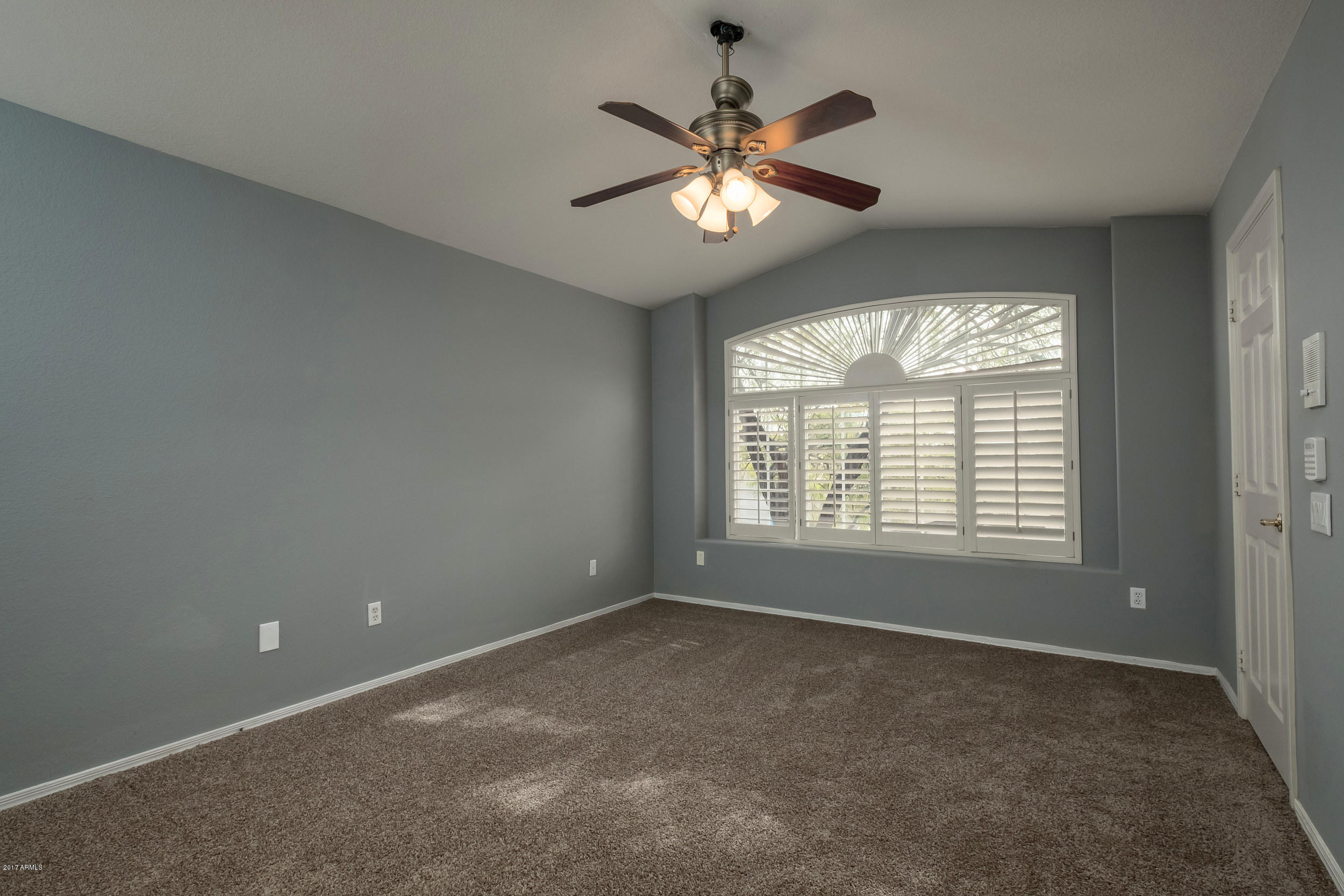 4540 East Rowel Road Phoenix, AZ 85050 - Photo 17 of 29 HRM-164_web