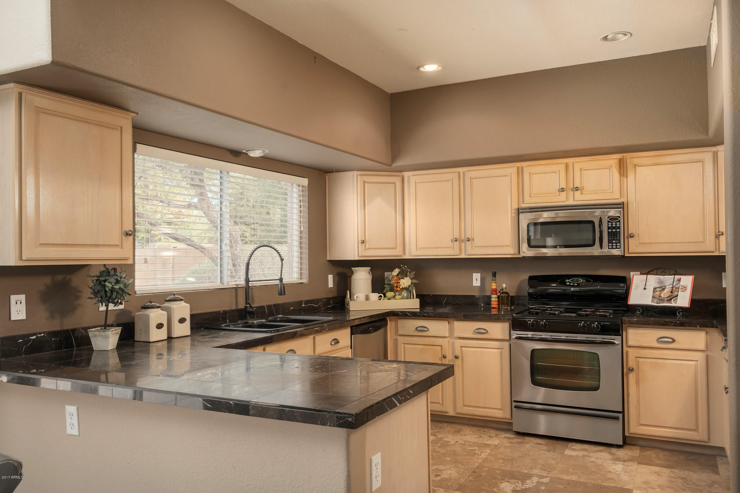 4540 East Rowel Road Phoenix, AZ 85050 - Photo 7 of 29 HRM-125_web