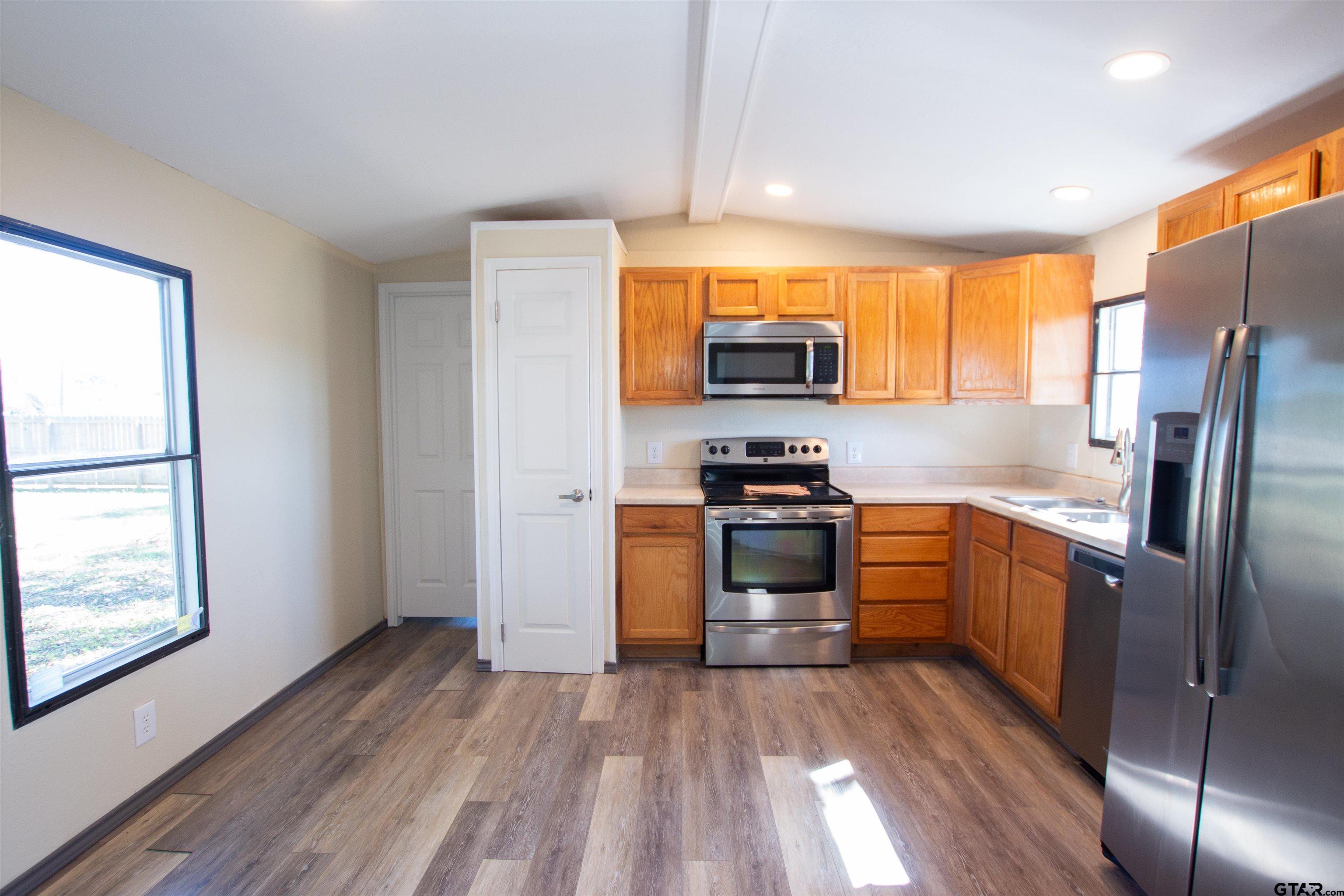 22908 Shell Shore Drive Bullard, TX 75757 - Photo 2 of 20