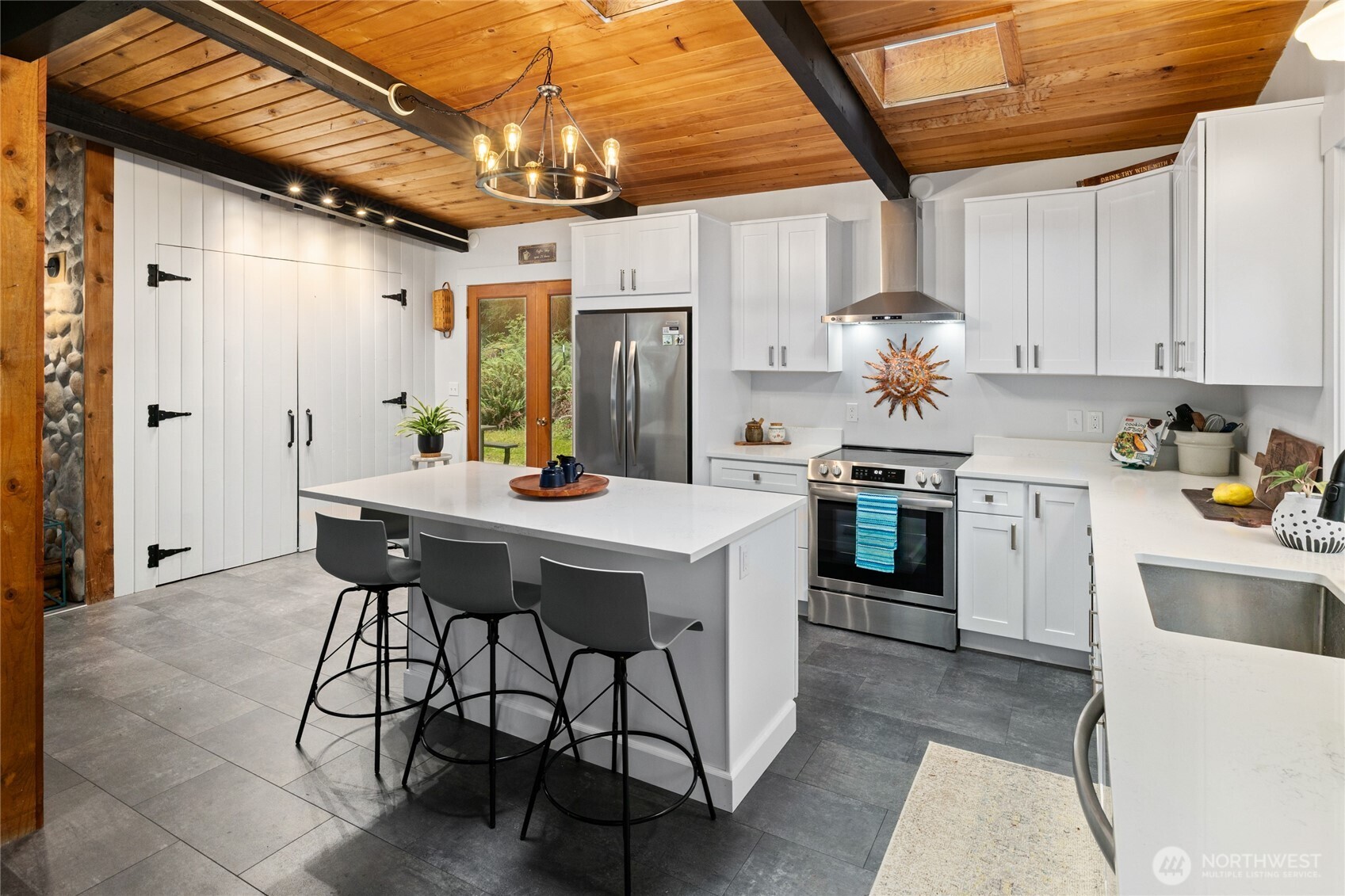 5093 East Harbor Road Freeland, WA 98249 - Photo 21 of 40 Gallery Image 21