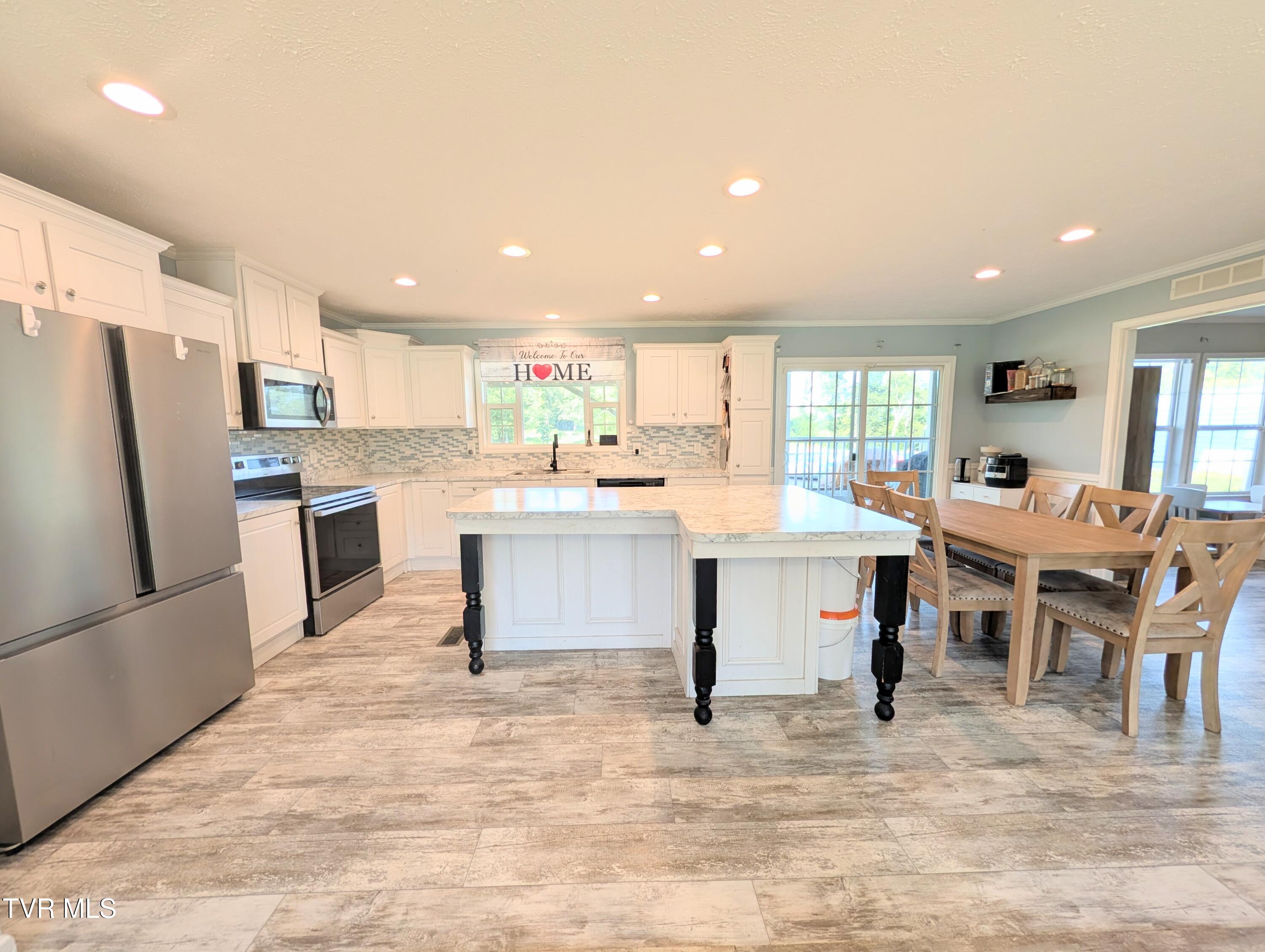 3640 DC Caney Ridge Road Clintwood, VA 24228 - Photo 34 of 59 6610