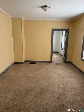 $1,750 | 152 Scott Street, Naugatuck, CT 06770