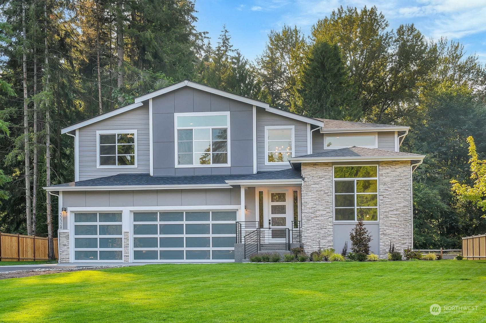 22328 Locust Way Brier, WA 98036 - Photo 32 of 33 Gallery Image 32