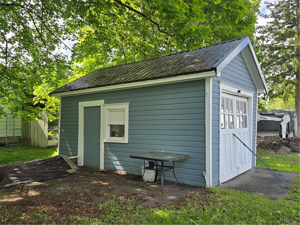 78 West Main Street Sidney, NY 13838 - Photo 4 of 18