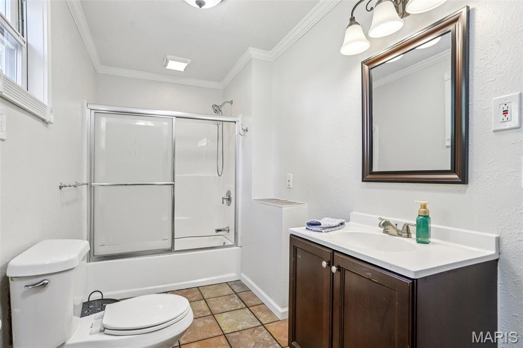 202 North Vine Street O'Fallon, IL 62269 - Photo 15 of 41