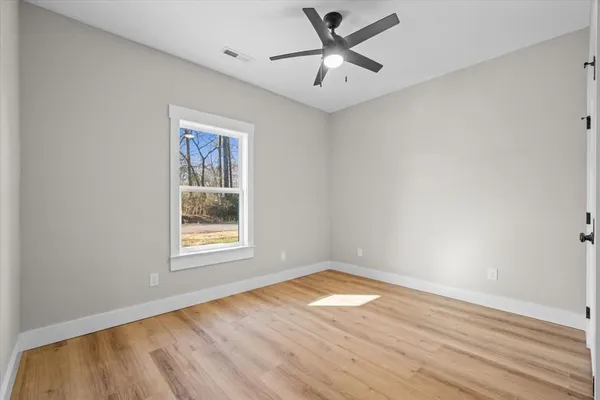 $384,900 | 162 Valley Point Drive Southeast, Dalton, GA 30721