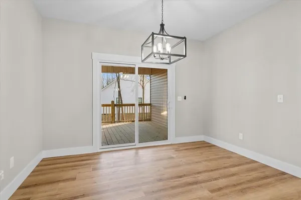 $384,900 | 162 Valley Point Drive Southeast, Dalton, GA 30721