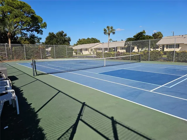 a view of a tennis court