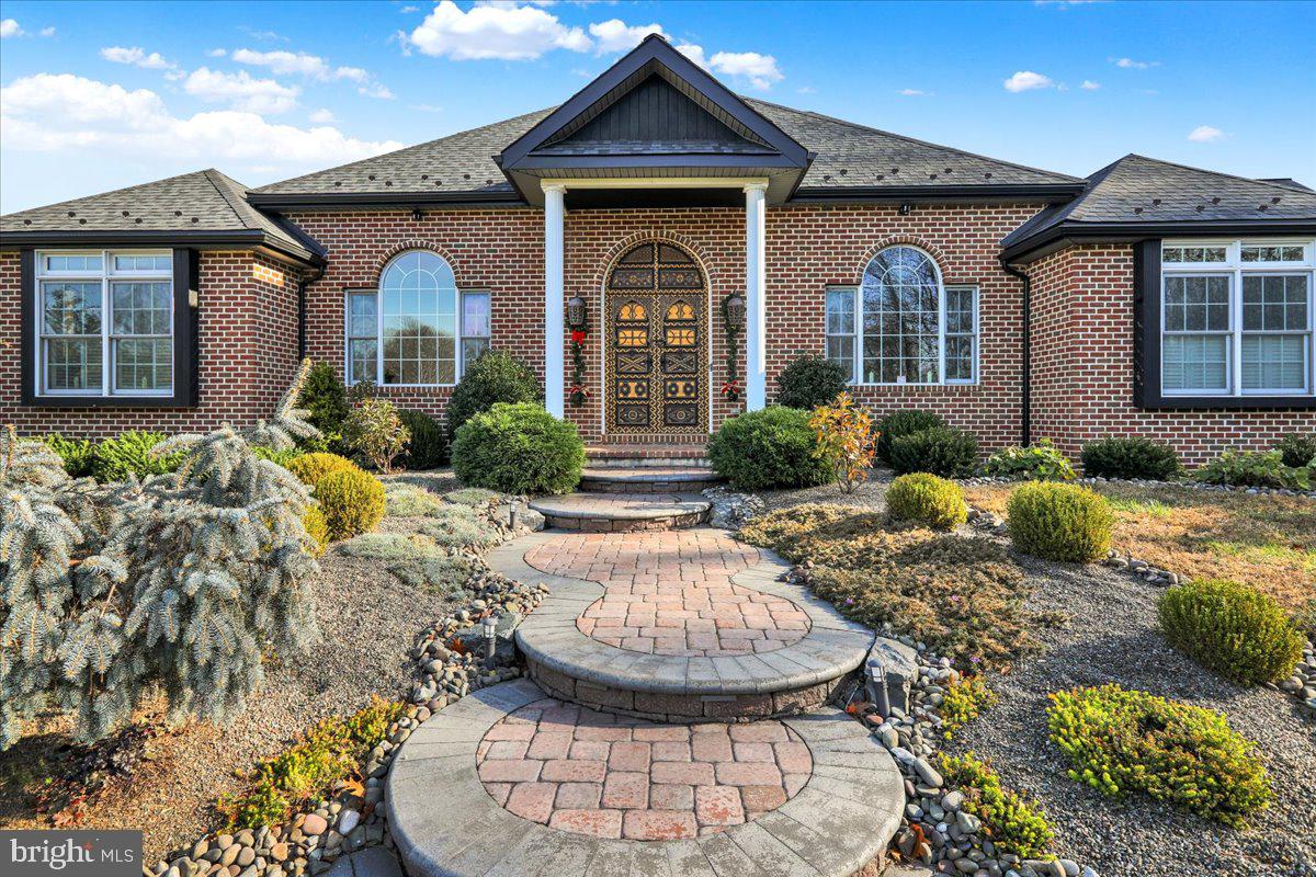 Welcome Home to 28810 Chestnut Hill Road!