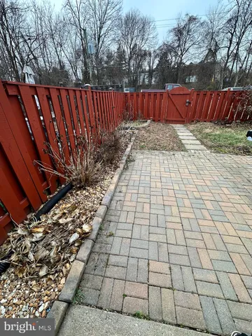 $2,500 | 7943 Timarand Court, Lorton, VA 22079