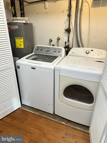 a view of outdoor space with yard