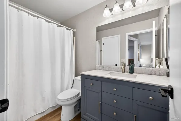 $799,999 | 207 Othello Court, Windsor, CA 95492