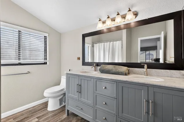 $799,999 | 207 Othello Court, Windsor, CA 95492