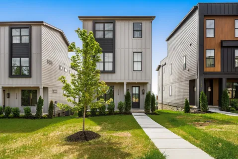$899,000 | 2158 Summitt Avenue, Nashville, TN 37218