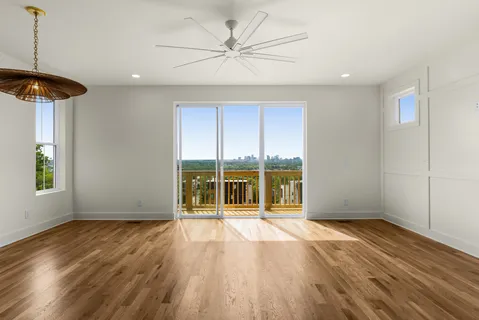 $899,000 | 2158 Summitt Avenue, Nashville, TN 37218