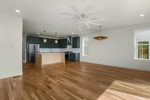 $899,000 | 2158 Summitt Avenue, Nashville, TN 37218