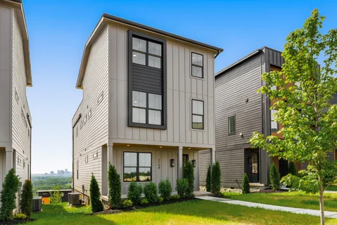 $899,000 | 2158 Summitt Avenue, Nashville, TN 37218