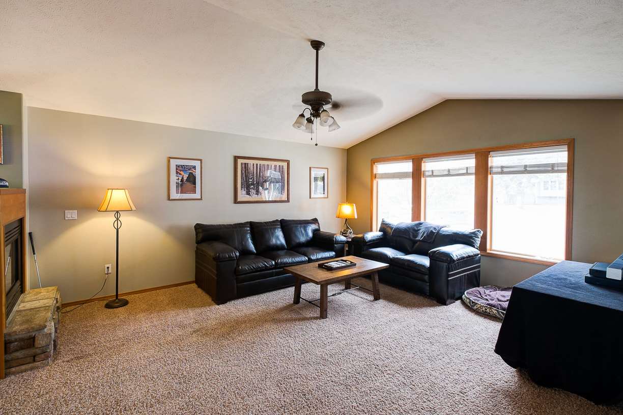 16824 North Mayfair Road Colbert, WA 99005 - Photo 3 of 20