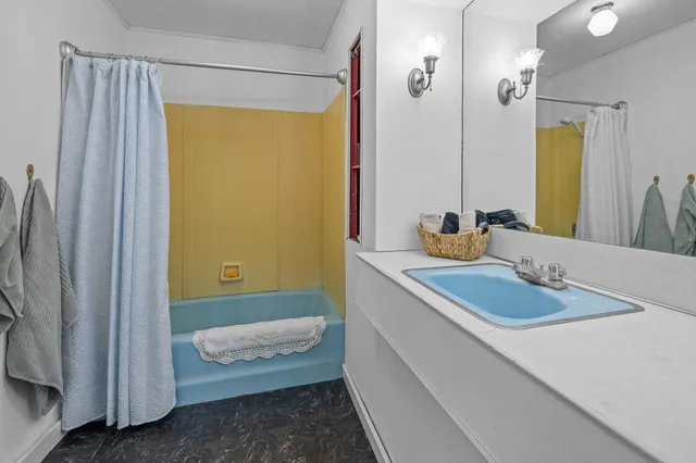 $550,000 | 2295 Quechee Main Street, Hartford, VT 05059