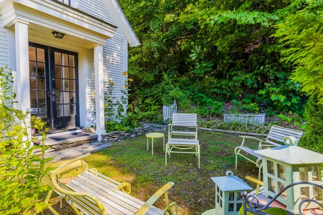 $550,000 | 2295 Quechee Main Street, Hartford, VT 05059