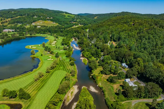 $550,000 | 2295 Quechee Main Street, Hartford, VT 05059