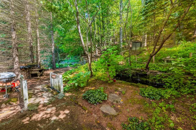 $550,000 | 2295 Quechee Main Street, Hartford, VT 05059