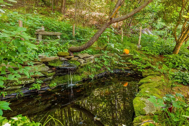 $550,000 | 2295 Quechee Main Street, Hartford, VT 05059