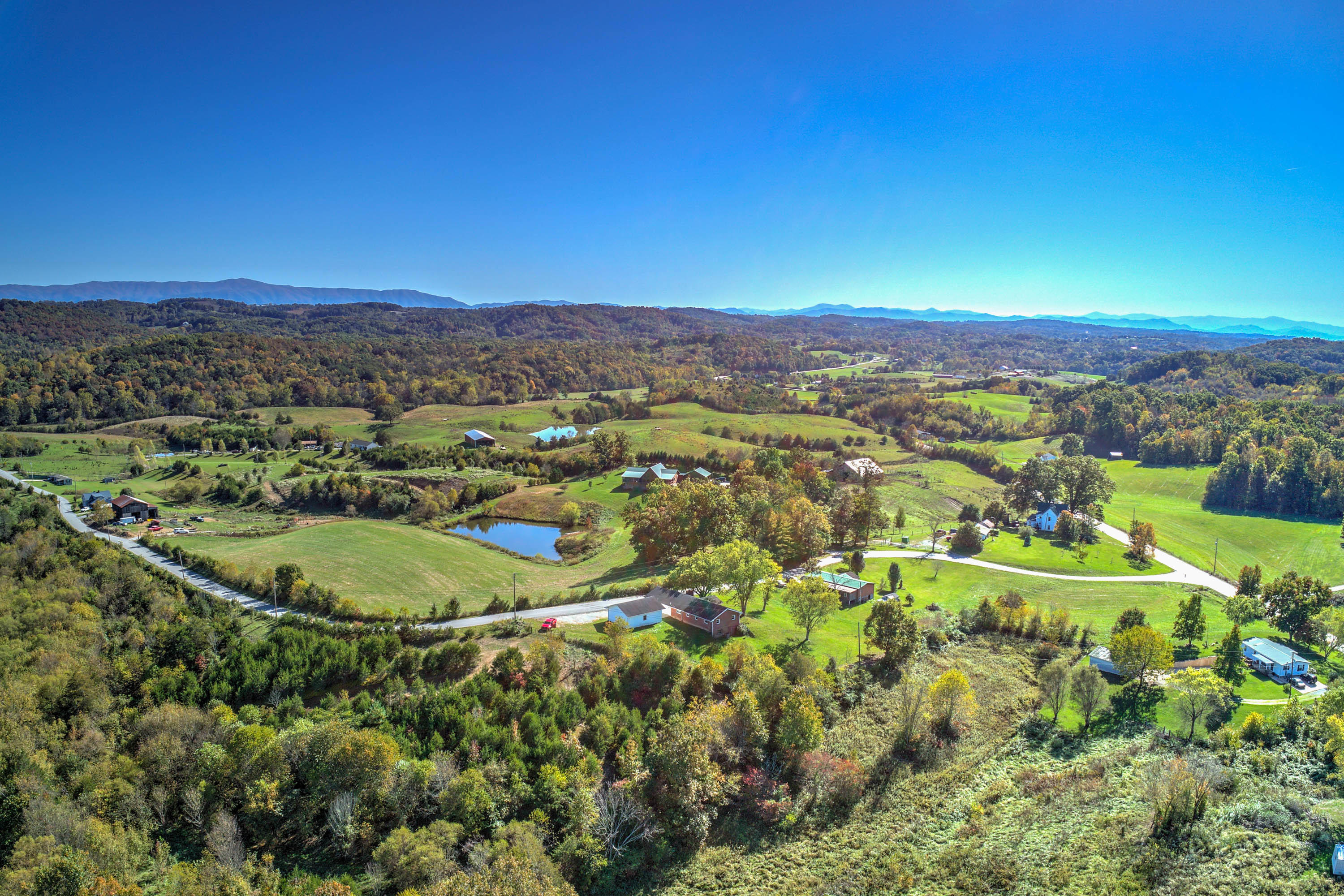 135 Fox Mays Road Greeneville, TN 37745 - Photo 30 of 36 135 Fox Mays Rd-16