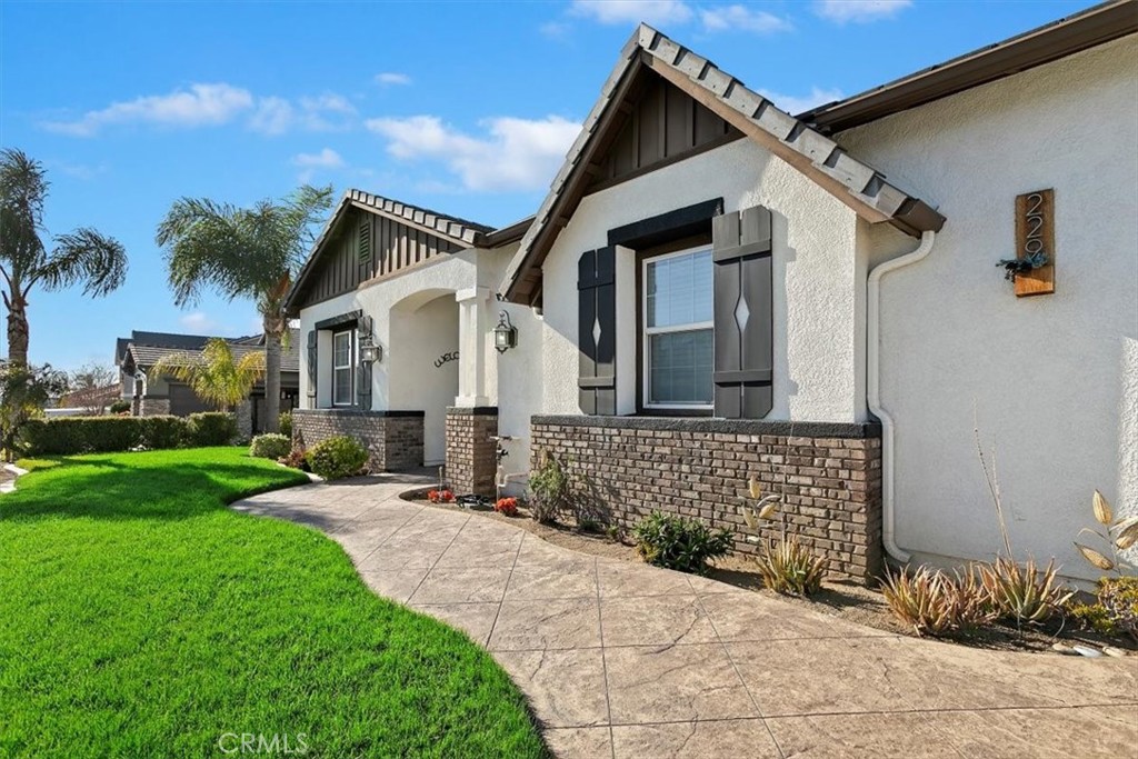 229 Oldenburg Lane Norco, CA 92860 - Photo 11 of 75