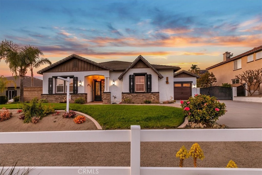 229 Oldenburg Lane Norco, CA 92860 - Photo 5 of 75