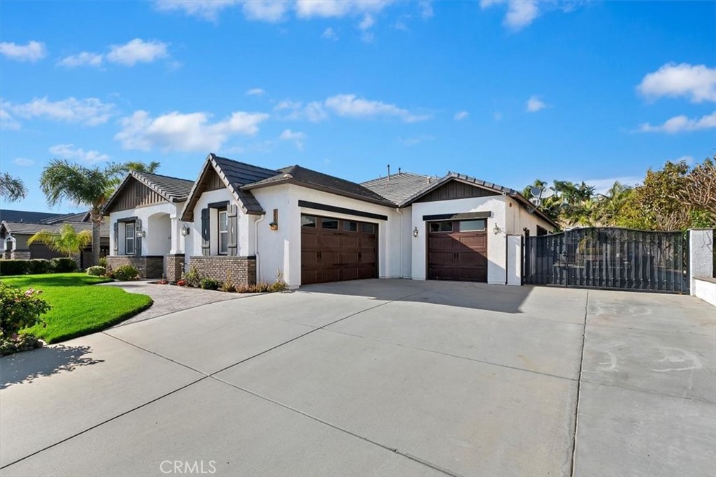 229 Oldenburg Lane Norco, CA 92860 - Photo 9 of 75