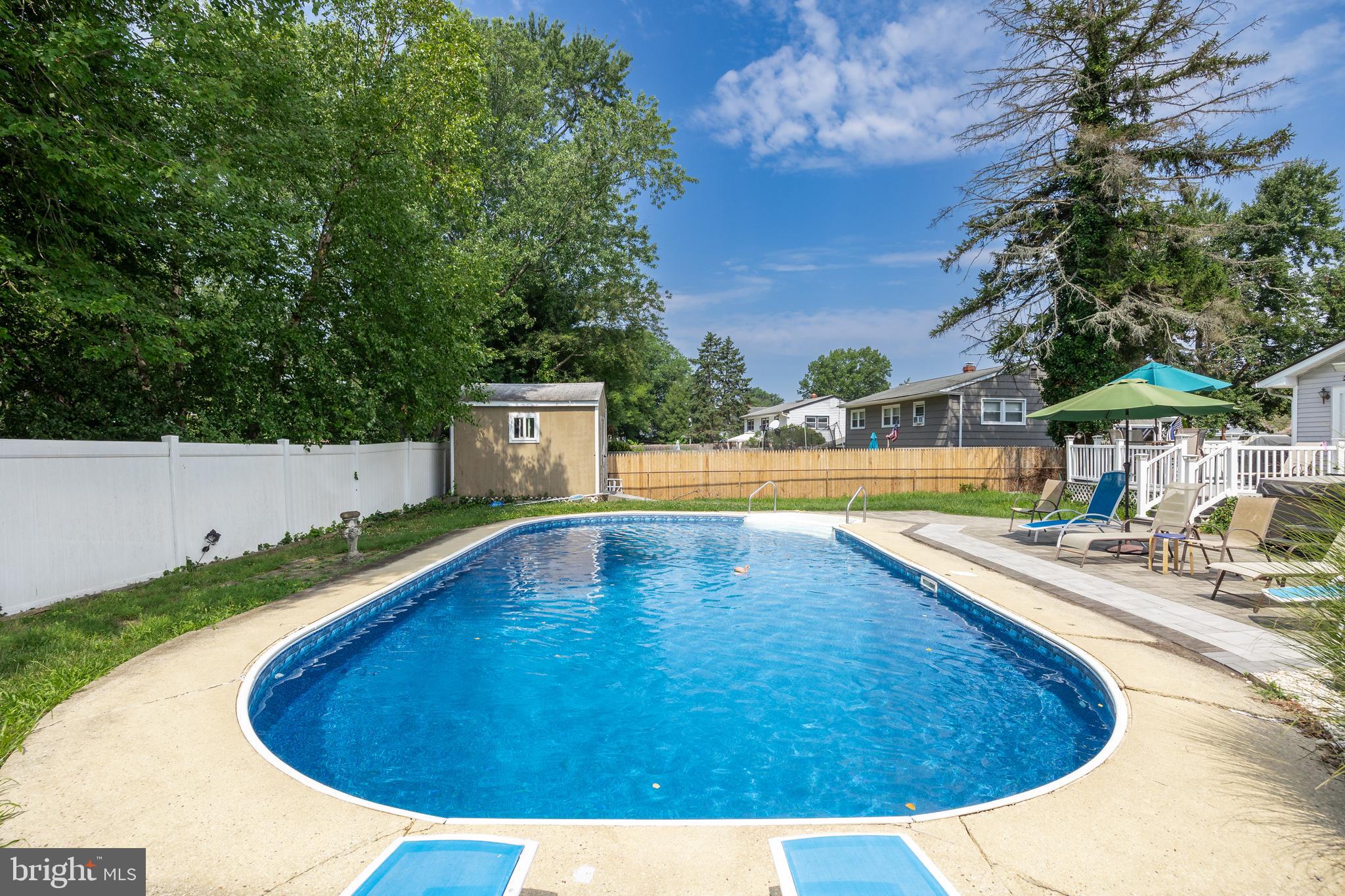 528 Beverly Drive Magnolia, NJ 08049 - Photo 6 of 11