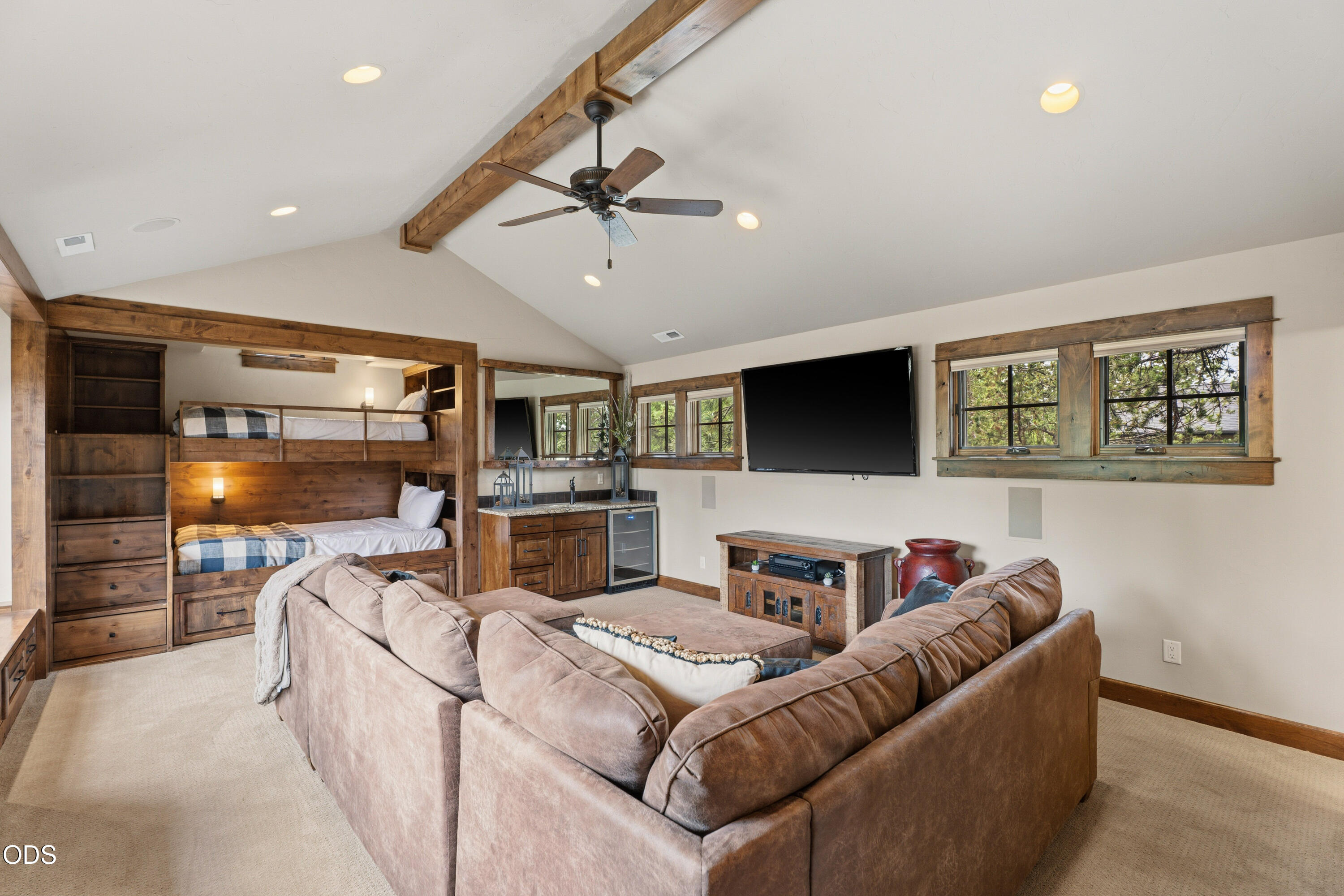 56820 Dancing Rock Loop, Unit 49 Bend, OR 97707 - Photo 54 of 73