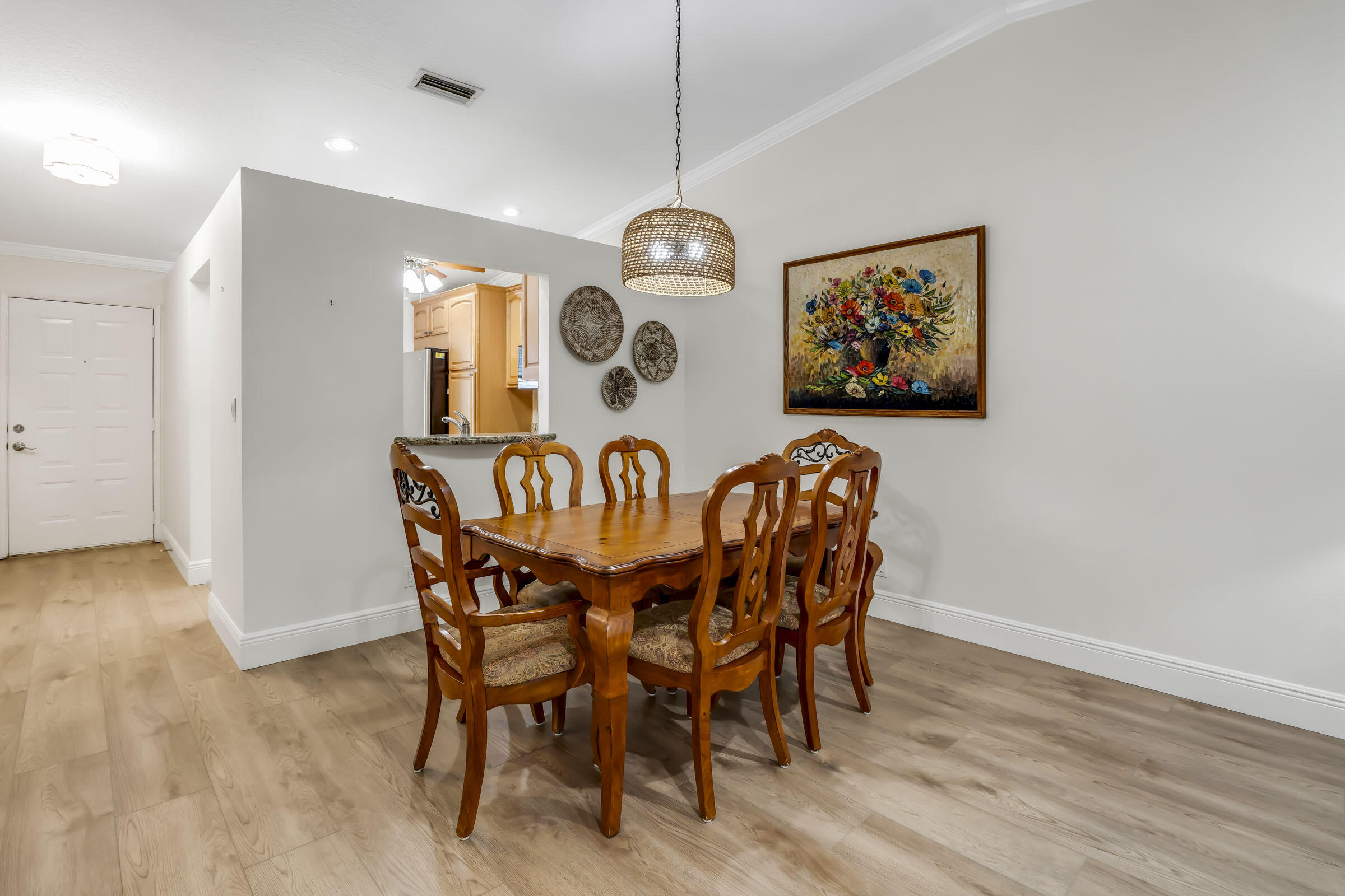 18559 Egret Way Boca Raton, FL 33496 - Photo 5 of 29 Dinning room