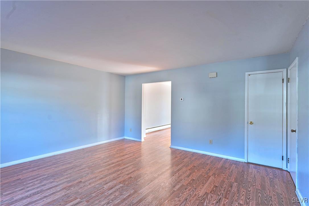 1347 Stanford Road Bethlehem, PA 18018 - Photo 3 of 23 Gallery Image 3